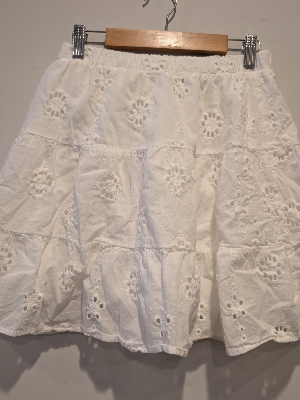 Women's White Eyelet Tier Skirt XS Cottagecore Spring Cotton Pull On Coquette Gi